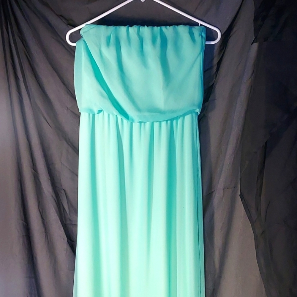 NYMPHE strapless seafood green gown